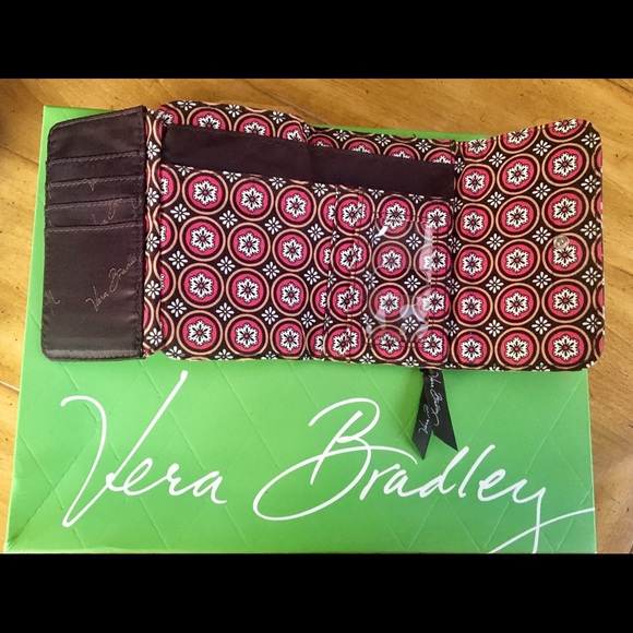 Vera Bradley multi compartment wallet - Picture 4 of 5